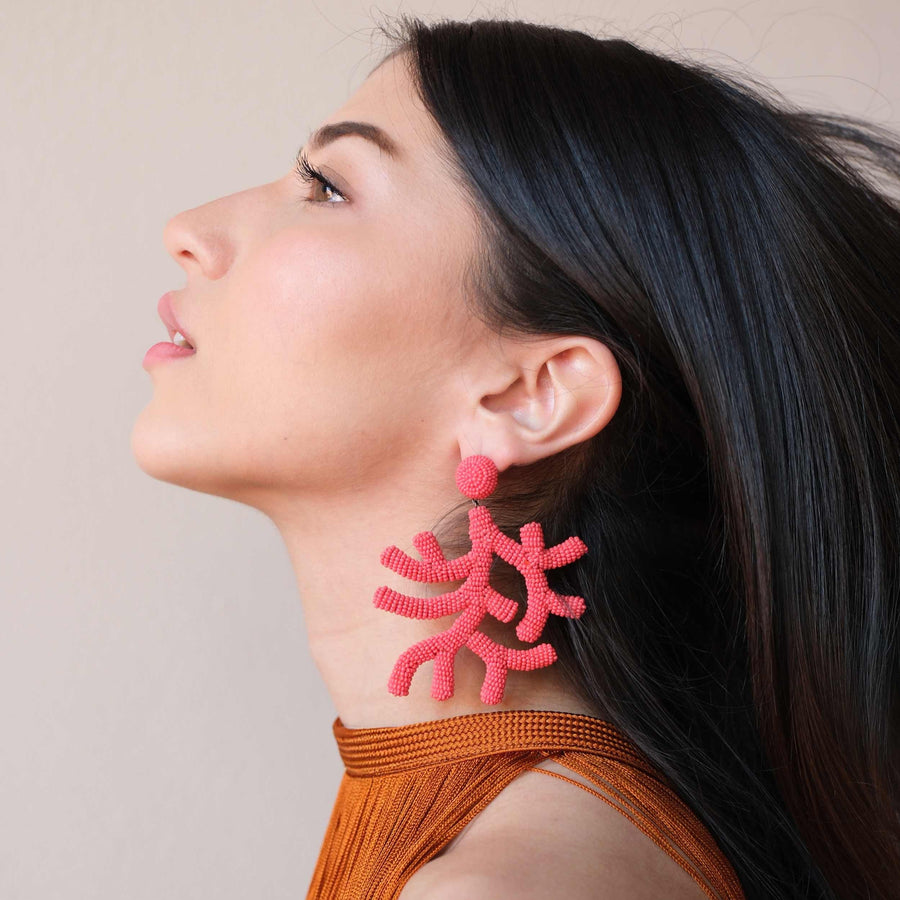 CORAL - Orecchini ramage corallo